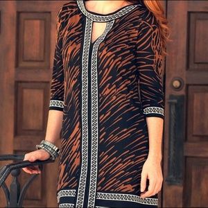 Gorgeous Womens size small Dress NWT!